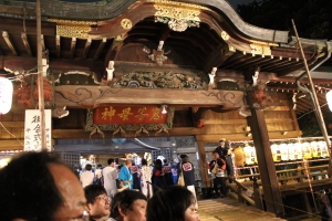 鬼子母神堂への参拝（2010年10月18日撮影）